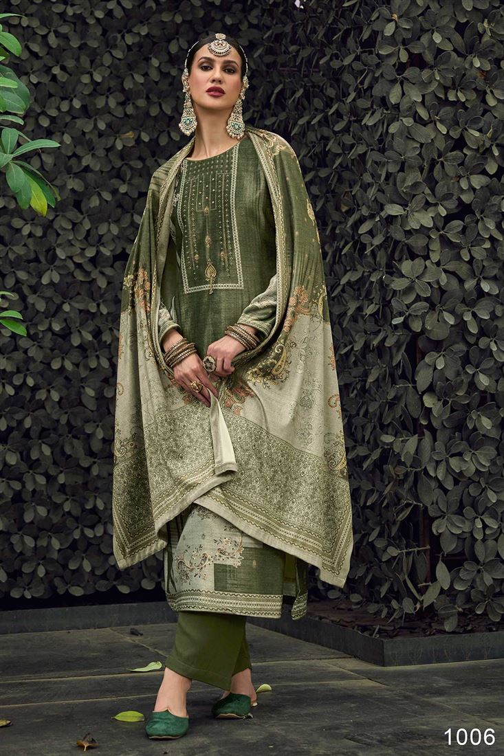 Amazing Green Colour Velvet Salwaar Kameez