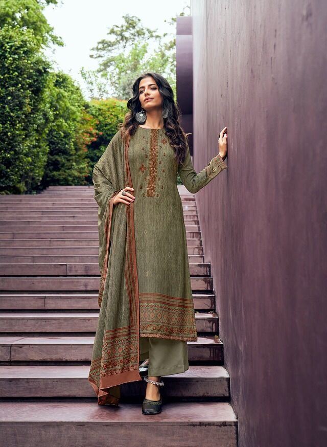 Beautiful Digital Print Dress On Pashmina Fabric