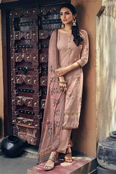 Beautiful Pink Salwaar Kameez for Girlish Looks in